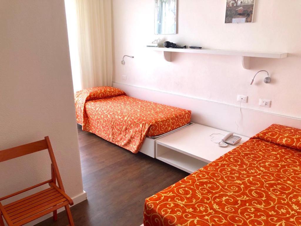 Hotel Sabrina Castiglione della Pescaia Bagian luar foto